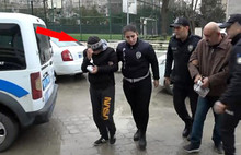 Kendini erkek gibi hisseden kadın, 14 yaşındaki kız çocuğunu kaçırdı