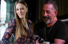 Cem Yılmaz, aşk yaşadığı Serenay Sarıkaya ile evlendiğini söyledi
