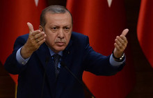Erdoğan’a ihtarname çekmek istedi noterde gözaltına alındı!
