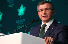 Ahmet Davutoğlu'ndan canlı yayında bomba AKP iddiası!