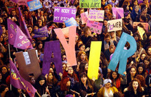 Soylu'dan kadınlara istiklal yasağı!