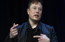 Musk: İnsanları zorla eve kapatmak faşizmdir