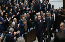 AKP'de moral bozan anket...