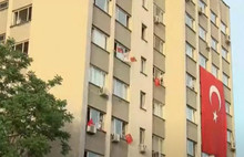 19 Mayıs saat 19:19’da milyonlar balkonlara çıktı!