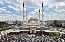 Camilerde toplu Cuma namazının tarihi belli oldu!