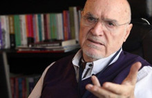 Hıncal Uluç Ahmet Hakan'ı yerden yere vurdu