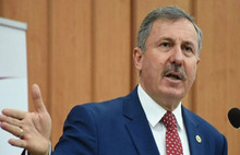 Özdağ: Ülkenin bütün imkânları bir kişi iktidarını sürdürsün diye kullanılıyor