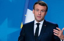 Macron: Cezayir'i önce Türkiye Sömürdü