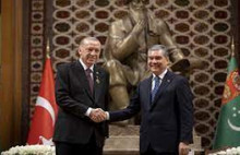 Erdoğan: Afgan ekonomisinin ayağa kaldırılması gerekiyor