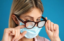 Gözlük Kullananların Virüse Yakalanma Riski Daha Az