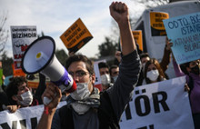 Boğaziçili öğrencilere 147 yazardan destek