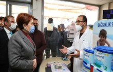 Meral Akşener Askıda mama kampanyası başlattı