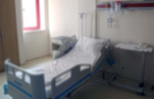 İğne yaptığı kadına akşam mesaj attı