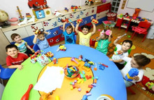Kısıtlamadan Muaf Olan Ailelelerin Çocukları İçin Kreşler Açık Olacak