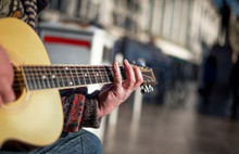 İşsiz Kalıp İntihar Eden 103 Müzisyen Anıldı