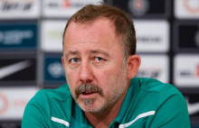 Beşiktaş’ta Sergen Yalçın görevi bıraktı