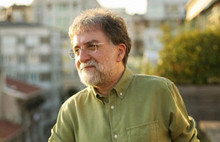 Ahmet Hakan: Deniz Baykal’ı en Delikanlı Yerinden Vurmayın!