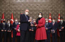 Bildirici Medya Ödüllerinin Perde Arkasını yazdı