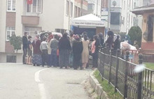 Bu da Askıda Ekmek Kuyruğu...