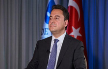 Babacan, Cumhurbaşkanı adayı olacağını söyledi