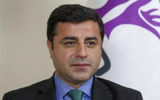 Demirtaş: AK Parti, CHP ve MHP'ye sesleniyorum...