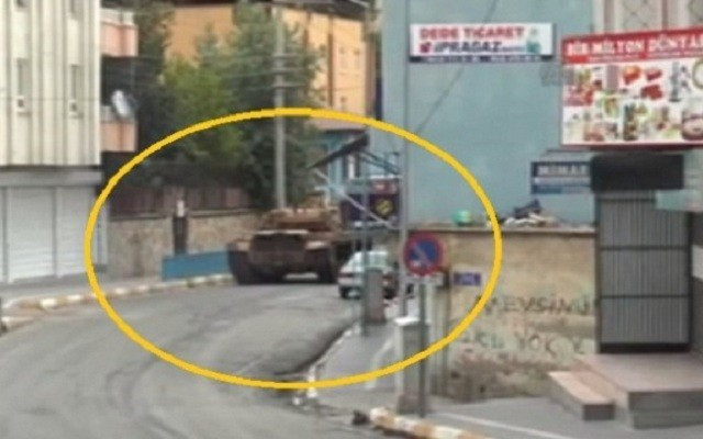 Tanklar sokağa çıktı! 17 terörist öldürüldü!