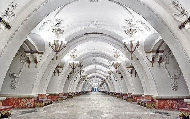 Tasarım harikası metro istasyonları
