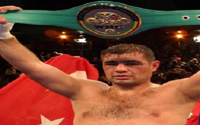 Sinan Şamil Sam hayatını kaybetti