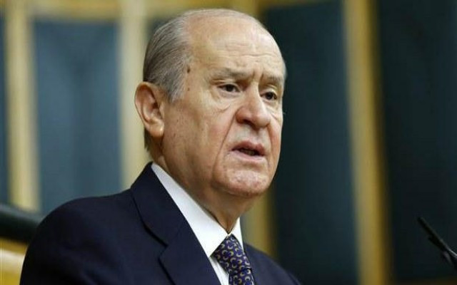 Paris'e ağlaşanlar, Türkmen kıyımına susuyor