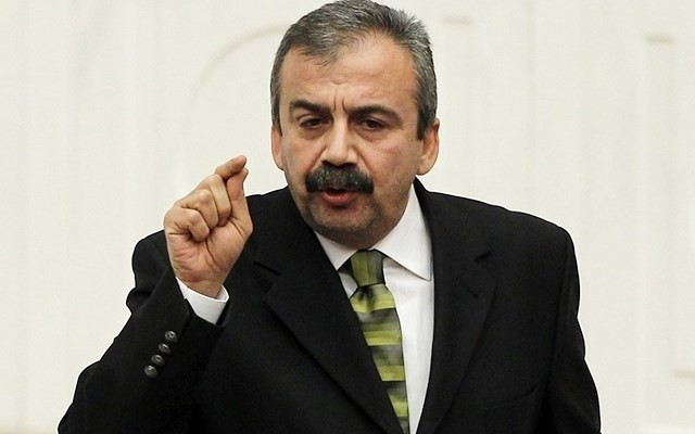 Önder: Mine Kırkkanat saçmalamış