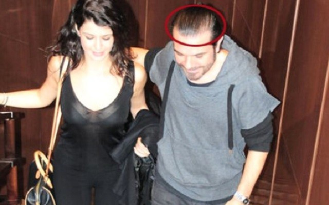 Beren Saat flaş kurbanı oldu