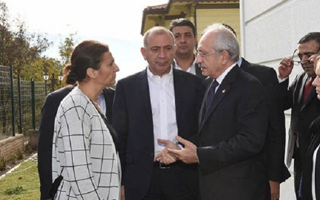 Kılıçdaroğlu'ndan Elçi'nin eşine taziye ziyaret