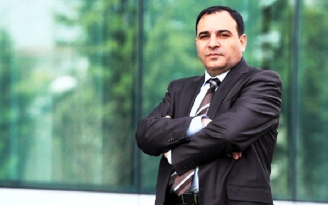 Bülent Keneş istifa etti