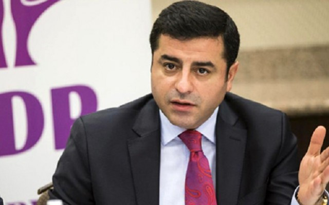 Demirtaş : Rus uçağı düşürülmemeliydi