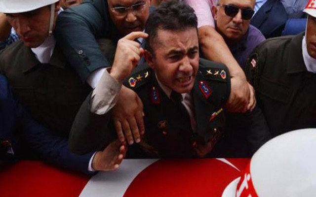 Yarbay'ın sözlerine medya sansürü