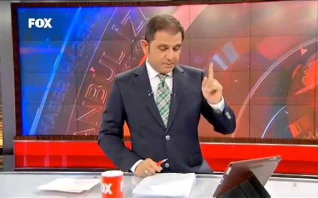 Fatih Portakal'dan Demirtaş'a bayrak tepkisi