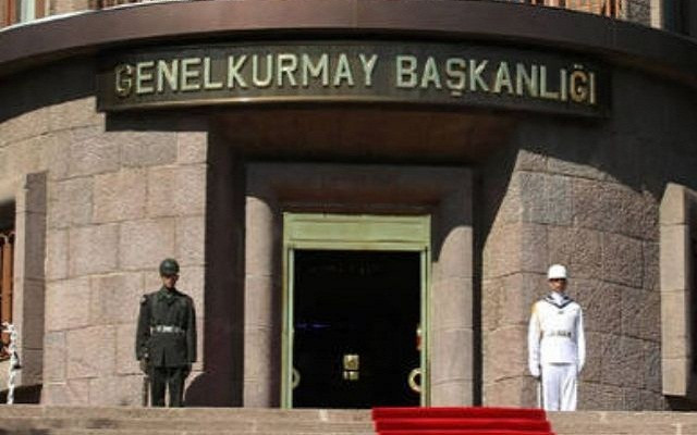 24 asker yaralandı