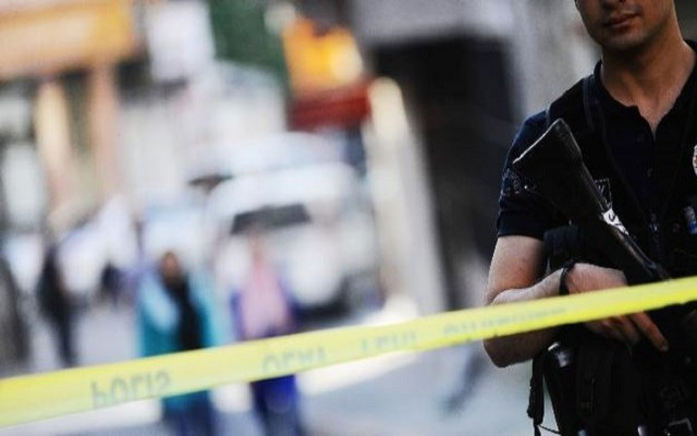 PKK Tunceli'de polisi kızının yanında şehit etti!