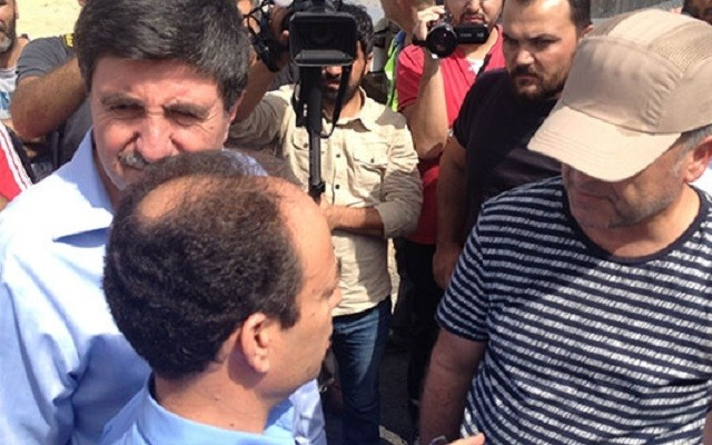HDP heyeti Cizre yolunda durduruldu