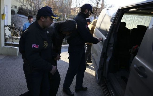 Poliste IŞİD alarmı : 59 gözaltı