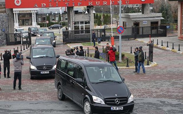 Canlı bomba kurbanı turistler uğurlandı