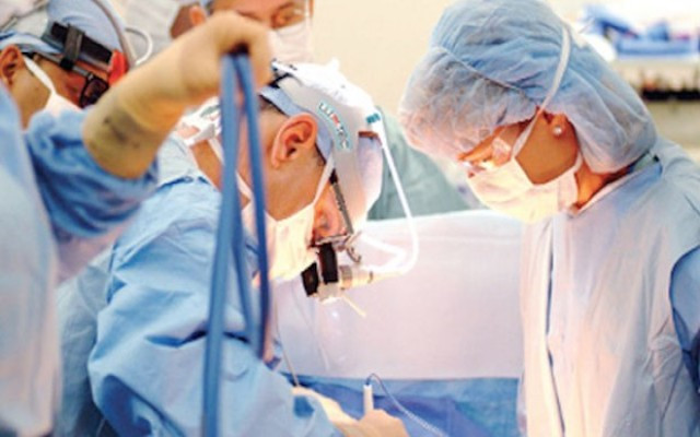 Doktorlar için eş durumu tayini kalktı