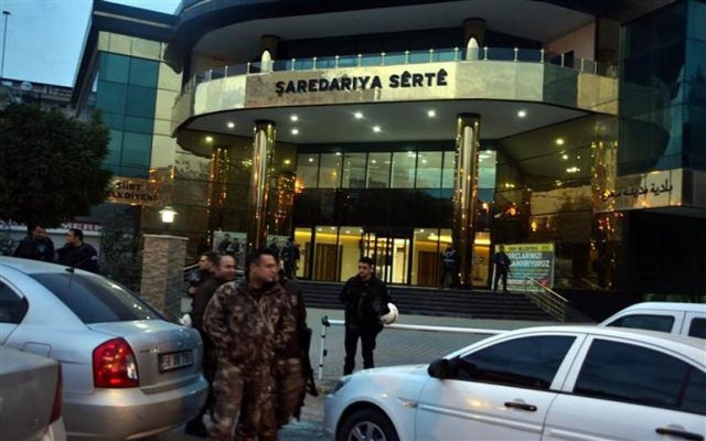 Belediye Başkanları gözaltına alındı