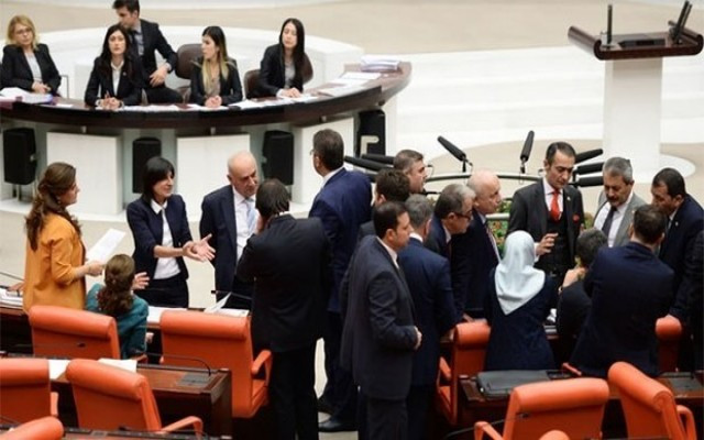 Cinsel istismar önergesinde flaş gelişme