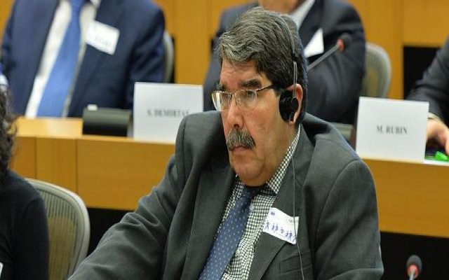 Salih Müslim için kırmızı bülten