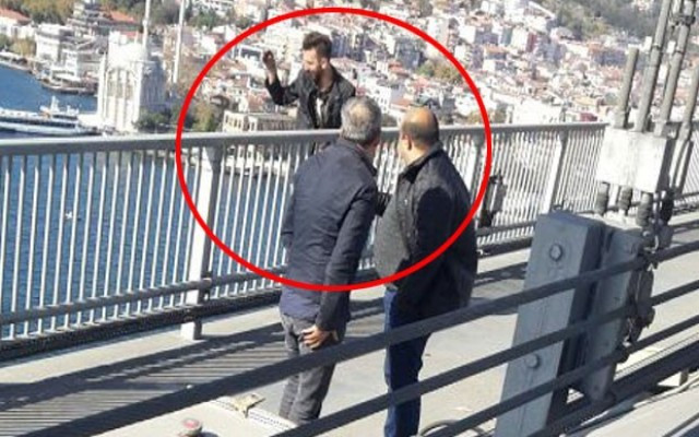 Ünlü sanatçı köprüde hayat kurtardı