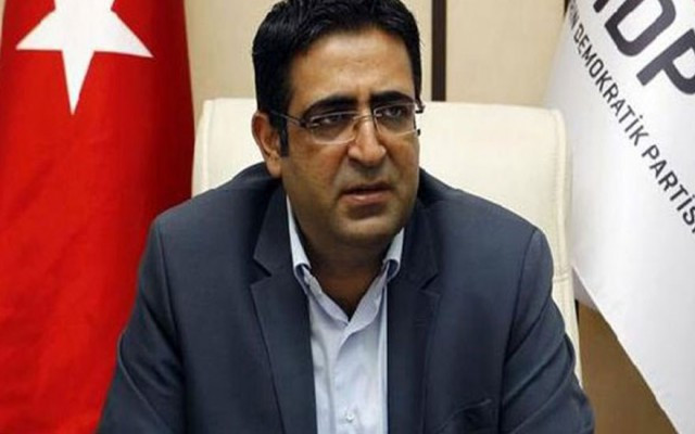 HDP'li İdris Baluken tutuklandı