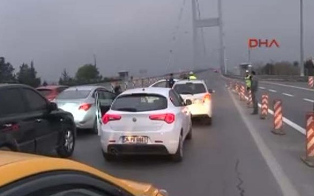 15 Temmuz Şehitler Köprüsü’nde silah sesleri