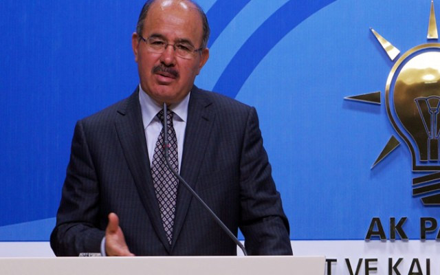 Hüseyin Çelik: AKP batan gemi