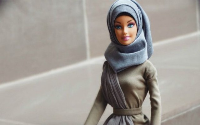 Kapanan Barbie Hijarbie oldu